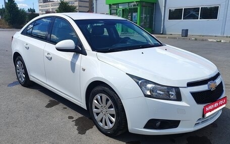 Chevrolet Cruze II, 2012 год, 745 000 рублей, 5 фотография