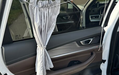 Chery Tiggo 8 Pro, 2022 год, 2 100 000 рублей, 14 фотография