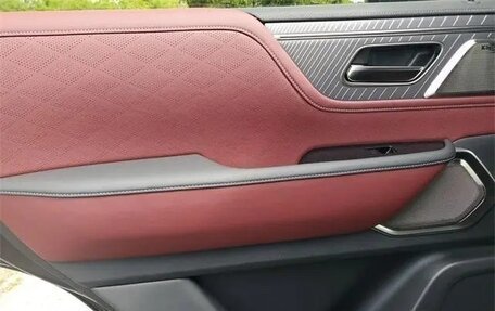 Infiniti QX80, 2025 год, 11 500 000 рублей, 7 фотография