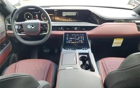 Infiniti QX80, 2025 год, 11 500 000 рублей, 16 фотография
