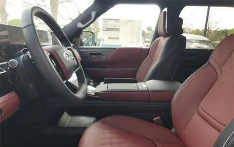 Infiniti QX80, 2025 год, 11 500 000 рублей, 17 фотография