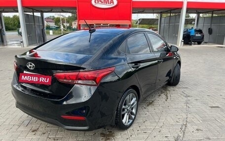 Hyundai Solaris II рестайлинг, 2018 год, 1 200 000 рублей, 2 фотография