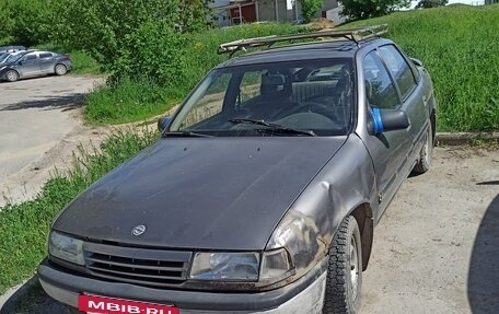 Opel Vectra A, 1992 год, 85 000 рублей, 8 фотография