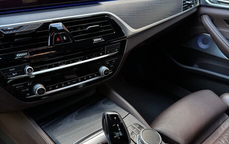 BMW 5 серия, 2020 год, 6 000 000 рублей, 12 фотография