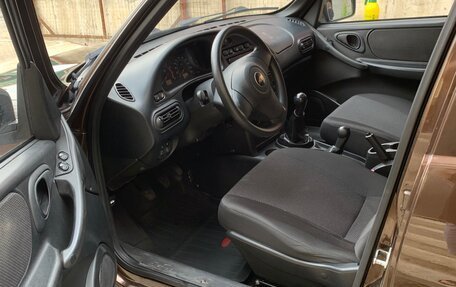 Chevrolet Niva I рестайлинг, 2012 год, 690 000 рублей, 8 фотография