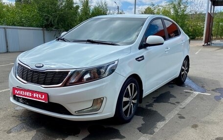KIA Rio III рестайлинг, 2015 год, 1 200 000 рублей, 18 фотография