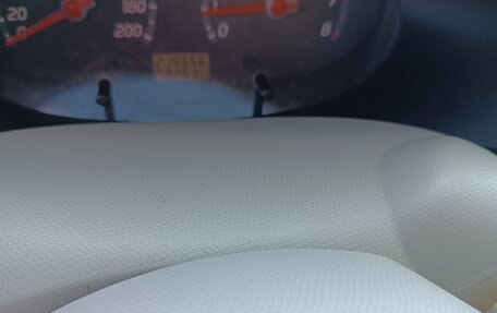 Nissan Micra III, 2005 год, 330 000 рублей, 2 фотография