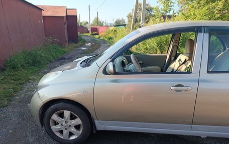 Nissan Micra III, 2005 год, 330 000 рублей, 15 фотография
