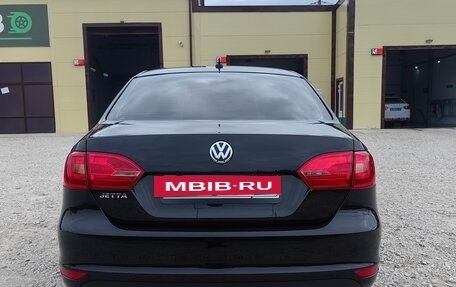 Volkswagen Jetta VI, 2012 год, 1 100 000 рублей, 2 фотография