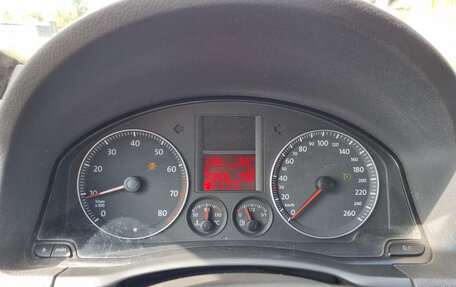 Volkswagen Golf V, 2004 год, 530 000 рублей, 17 фотография