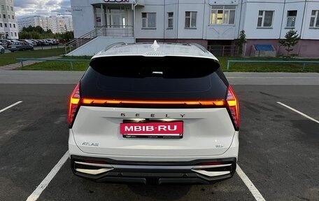 Geely Atlas, 2024 год, 3 050 000 рублей, 9 фотография