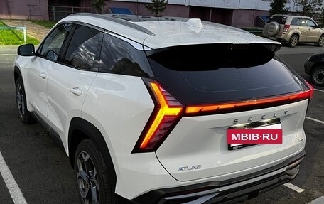 Geely Atlas, 2024 год, 3 050 000 рублей, 8 фотография