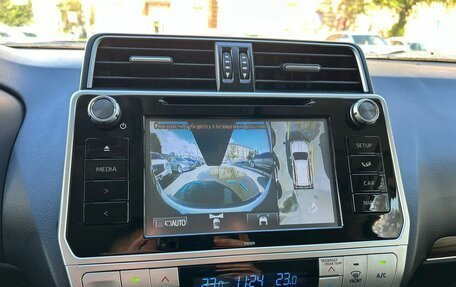 Toyota Land Cruiser Prado 150 рестайлинг 2, 2018 год, 4 249 000 рублей, 11 фотография