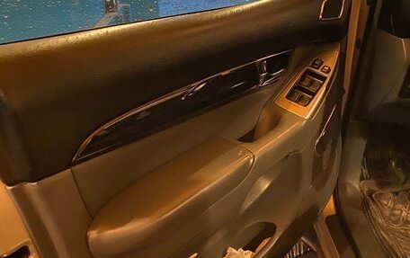 Toyota Land Cruiser Prado 120 рестайлинг, 2008 год, 2 600 000 рублей, 3 фотография