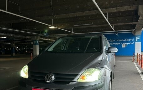 Volkswagen Golf Plus I, 2008 год, 700 000 рублей, 1 фотография