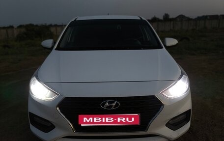 Hyundai Solaris II рестайлинг, 2019 год, 950 000 рублей, 2 фотография