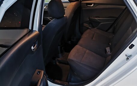 Hyundai Solaris II рестайлинг, 2019 год, 950 000 рублей, 15 фотография