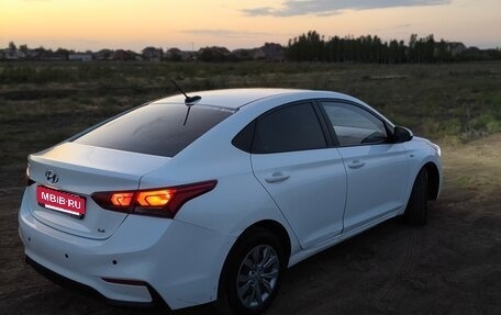 Hyundai Solaris II рестайлинг, 2019 год, 950 000 рублей, 7 фотография