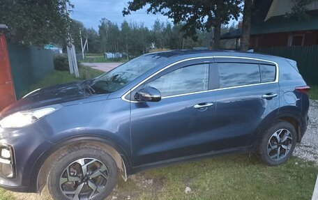 KIA Sportage IV рестайлинг, 2020 год, 2 300 000 рублей, 3 фотография
