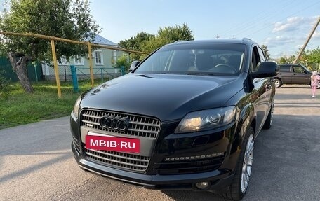 Audi Q7, 2006 год, 1 650 000 рублей, 13 фотография