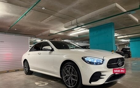 Mercedes-Benz E-Класс, 2021 год, 7 000 000 рублей, 6 фотография