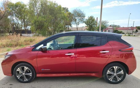 Nissan Leaf II, 2018 год, 1 400 000 рублей, 4 фотография