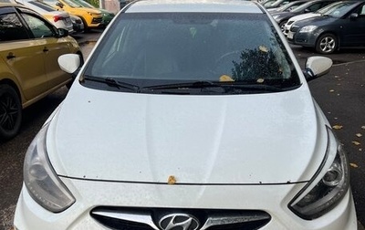 Hyundai Solaris II рестайлинг, 2013 год, 450 000 рублей, 1 фотография