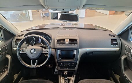Skoda Yeti I рестайлинг, 2014 год, 1 199 000 рублей, 17 фотография