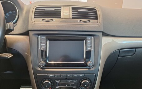 Skoda Yeti I рестайлинг, 2014 год, 1 199 000 рублей, 18 фотография
