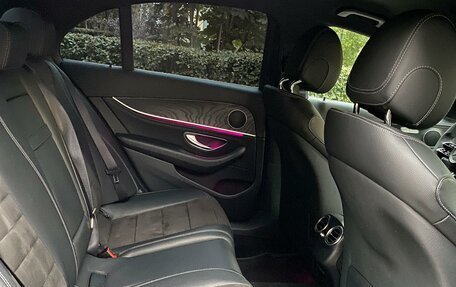 Mercedes-Benz E-Класс, 2020 год, 3 750 000 рублей, 6 фотография