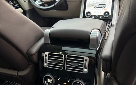Land Rover Range Rover IV рестайлинг, 2018 год, 6 500 000 рублей, 15 фотография