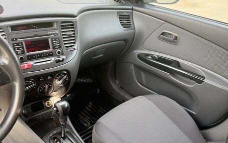 KIA Rio II, 2010 год, 585 000 рублей, 24 фотография