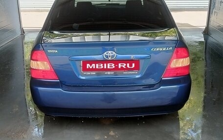 Toyota Corolla, 2003 год, 499 999 рублей, 1 фотография