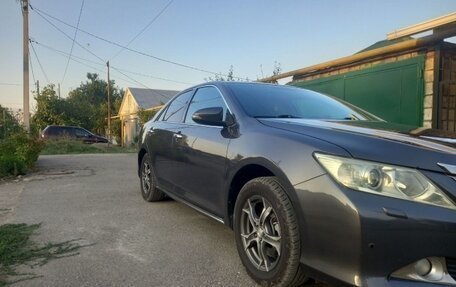 Toyota Camry, 2012 год, 1 650 000 рублей, 2 фотография