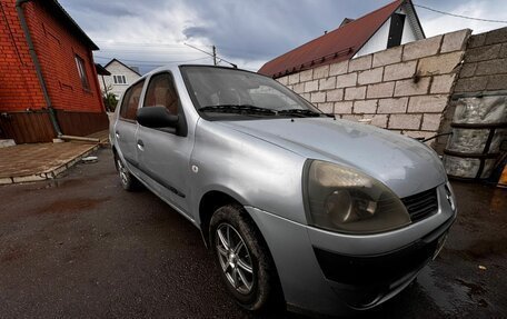 Renault Symbol I, 2004 год, 215 000 рублей, 3 фотография