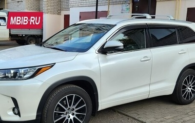 Toyota Highlander III, 2018 год, 3 600 000 рублей, 1 фотография