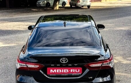Toyota Camry, 2023 год, 3 700 000 рублей, 5 фотография