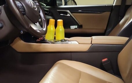 Lexus RX IV рестайлинг, 2018 год, 4 200 000 рублей, 6 фотография