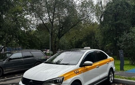 Volkswagen Polo VI (EU Market), 2018 год, 670 000 рублей, 2 фотография