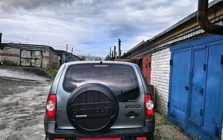 Chevrolet Niva I рестайлинг, 2011 год, 630 000 рублей, 5 фотография