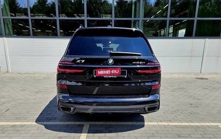 BMW X7, 2025 год, 13 000 000 рублей, 6 фотография