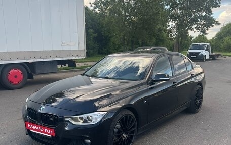 BMW 3 серия, 2014 год, 1 800 000 рублей, 2 фотография