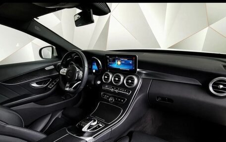 Mercedes-Benz C-Класс, 2018 год, 3 400 000 рублей, 4 фотография