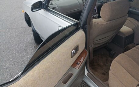 Nissan Laurel VIII, 1997 год, 350 000 рублей, 31 фотография