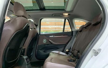 BMW X1, 2022 год, 2 270 000 рублей, 13 фотография