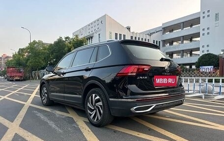 Volkswagen Tiguan II, 2022 год, 2 550 000 рублей, 5 фотография
