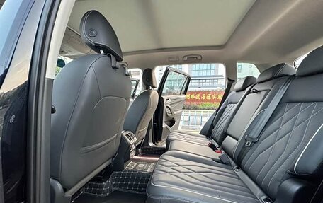 Volkswagen Tiguan II, 2022 год, 2 550 000 рублей, 14 фотография