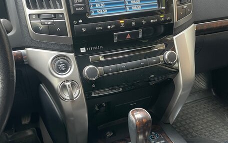 Toyota Land Cruiser 200, 2014 год, 4 550 000 рублей, 4 фотография