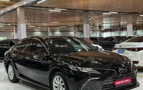 Toyota Camry, 2021 год, 1 970 277 рублей, 3 фотография