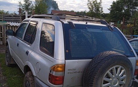 Isuzu Rodeo II, 1999 год, 350 000 рублей, 3 фотография